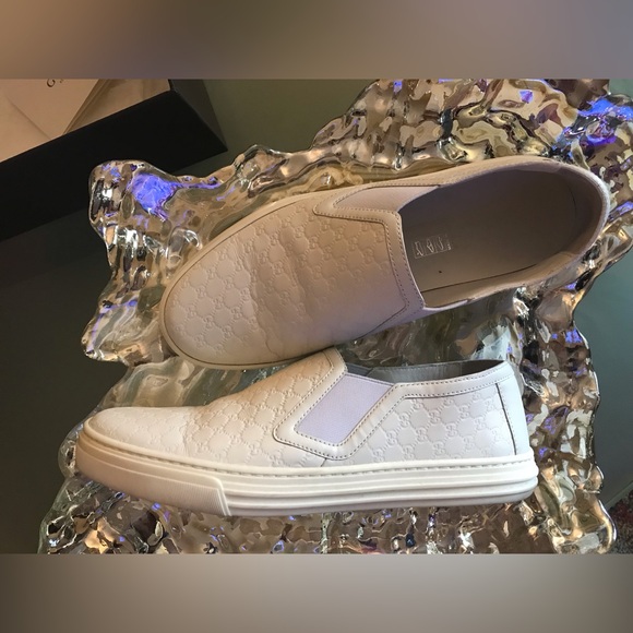 GUCCI - Picture 4 of 9